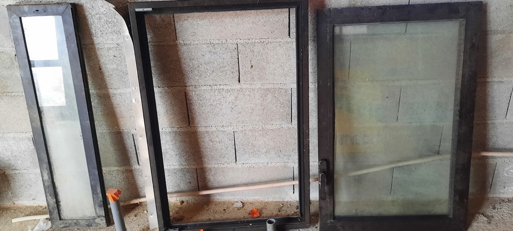 donne 2 fen&ecirc;tres alu et bois doubles vitres bon &eacute;tat Bricolage