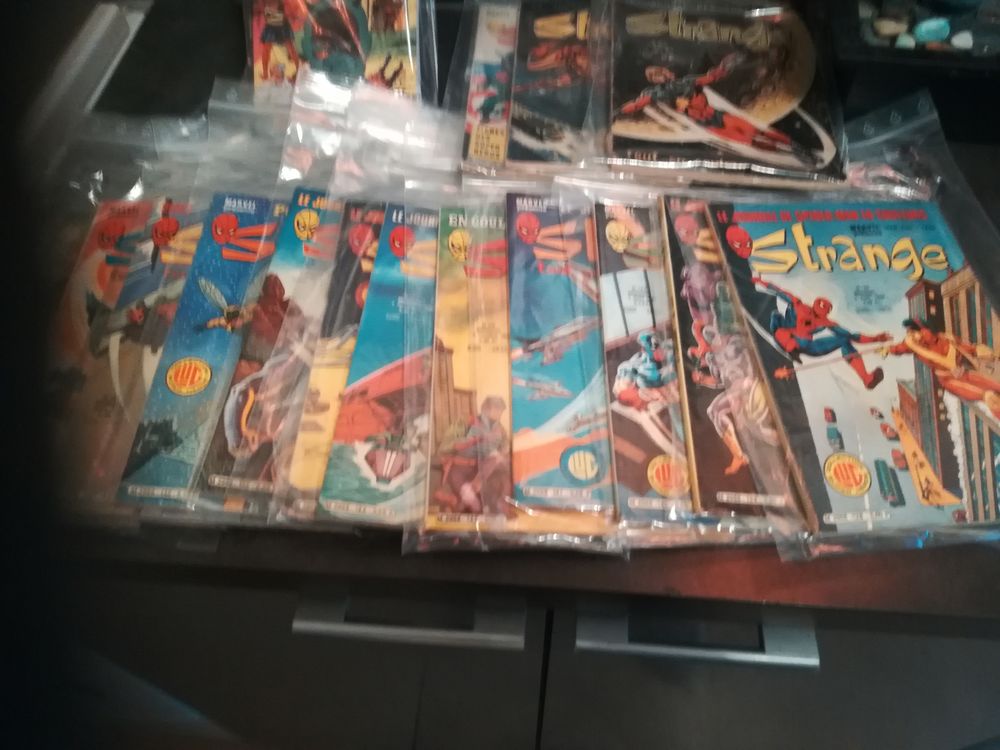 bd strange Livres et BD