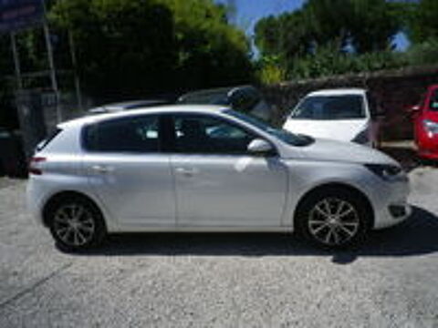 308 1.2 PureTech 130ch S&S BVM6 Allure 2016 occasion 13400 Aubagne