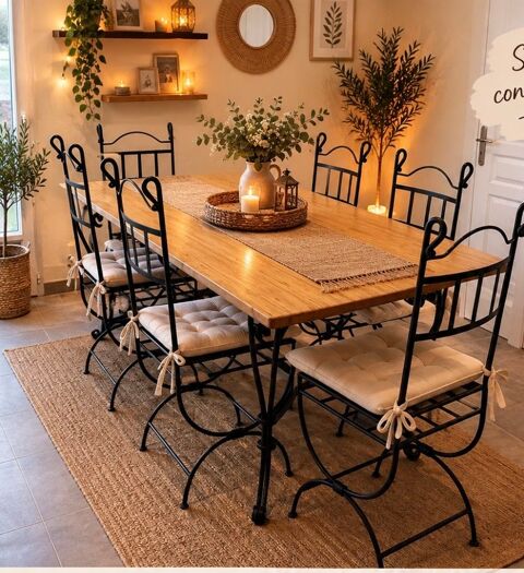 Table en bois  + 6 chaises en fer Labruguière (81)
