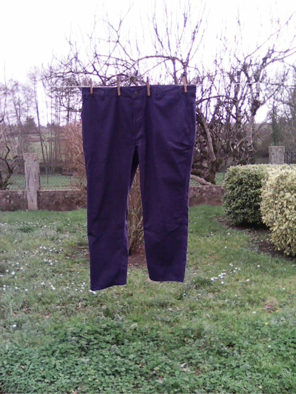 Pantalons JEAN T 58 et T 60. Vêtements