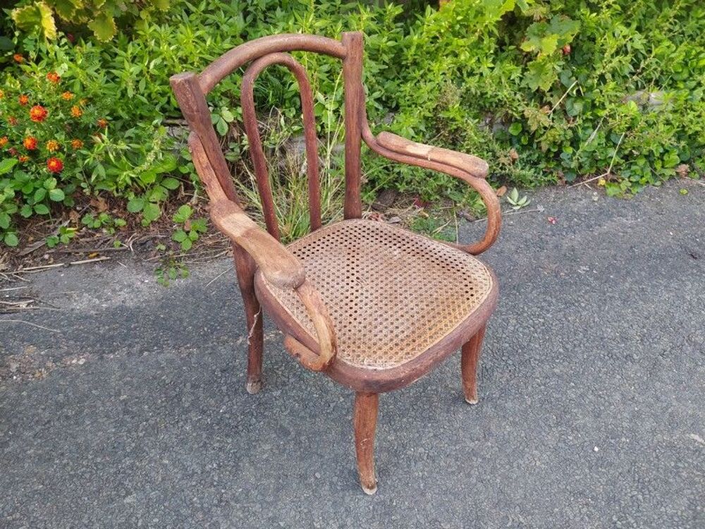 Si&egrave;ge Enfant Fauteuil Thonet Cann&eacute;
roc s Meubles