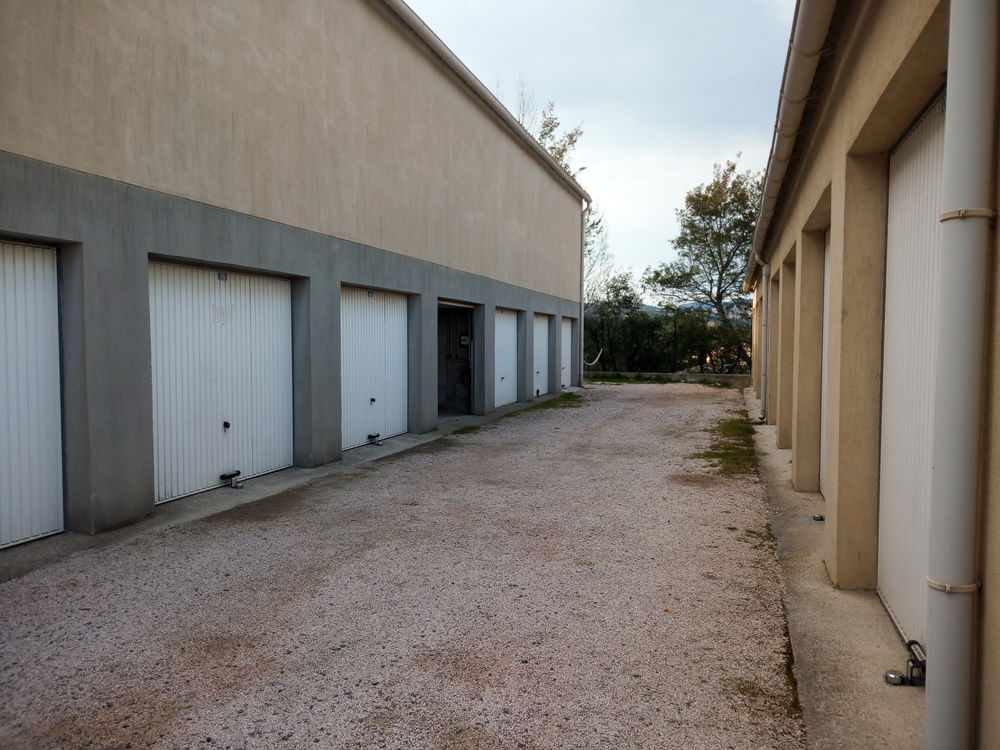 Location Parking/Garage COGOLIN GRAND GARAGE Cogolin