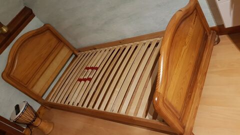 lit bois de 90cm +sommier lattes +matelas 100 Chanteloup-les-Vignes (78)