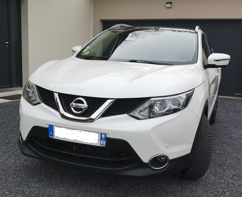 Nissan Qashqai 1.6 dCi 130 Xtronic Tekna 2015 occasion Marcy-l'&Eacute;toile 69280
