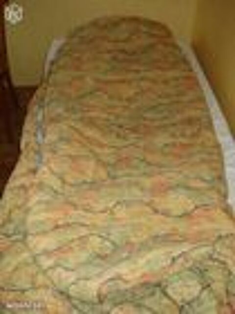 Housse de canap� matelass� neuve ou prot�ge man�ges ou autre 60 M�rignies (59)