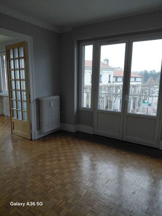  Appartement à louer 3/4 pièces 89 m² Saint-chamond