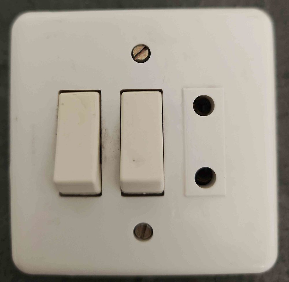 Lot appareillage &eacute;lectrique Bricolage