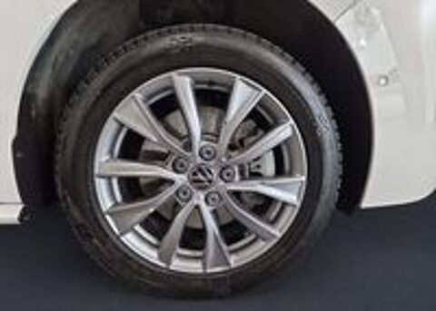 MULTIVAN Multivan Long 1.4 eHybrid 218 DSG6 Style 2022 occasion 38440 Saint-Jean-de-Bournay