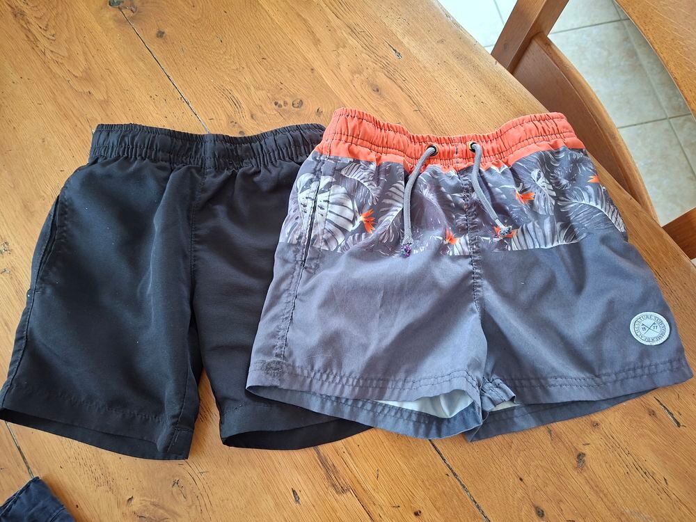 2 shorts Vêtements enfants