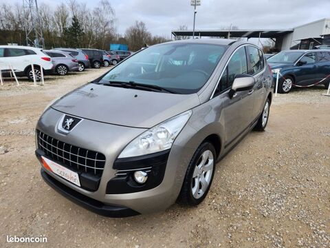 Peugeot 3008 1.6 HDi 16V 110ch FAP Premium Pack 2010 occasion Barjouville 28630