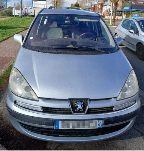 Peugeot 807 2.0 HDi 16V 120ch Navteq on board