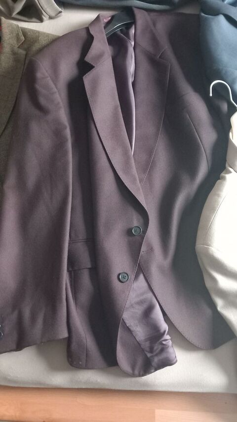 Veste,pantalon,polo,pulls,chemise,manteau 200 Dambach (67)