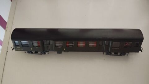 Voiture SNCF verte �clair�e Ho 18 Vire (14)