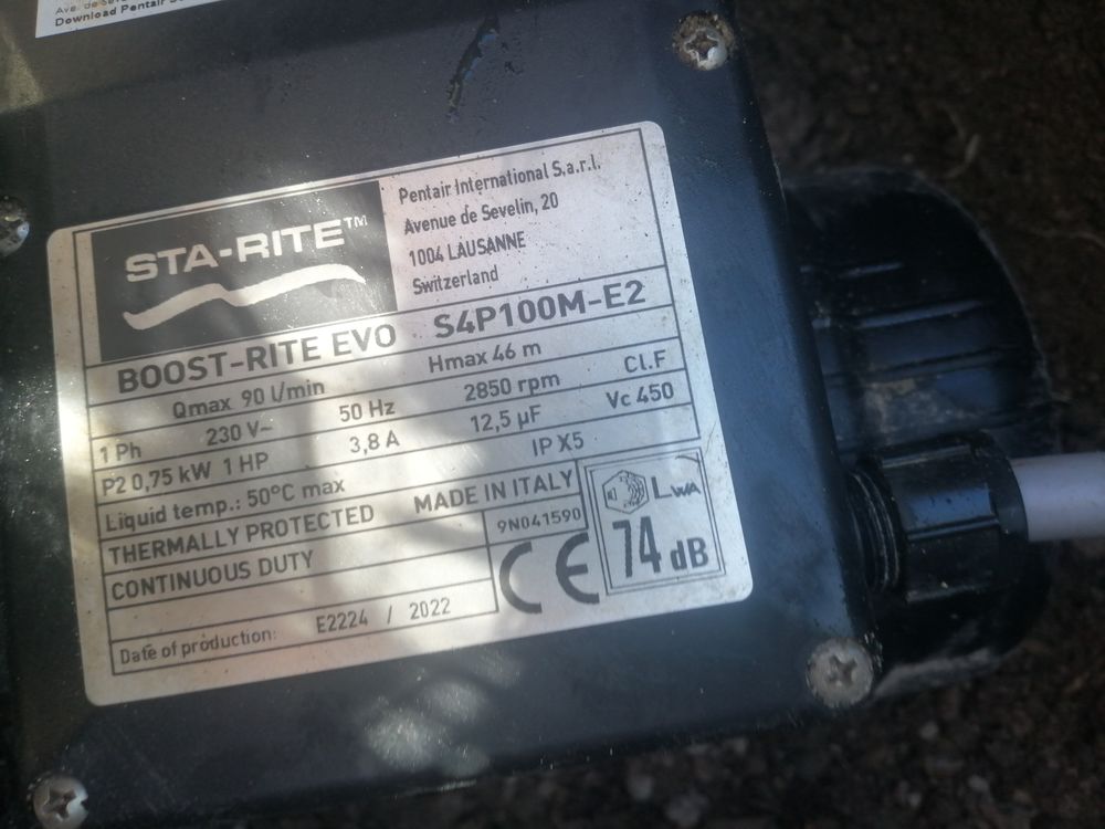 ROBOT POLARIS ET SON SURPRESSEUR Jardin