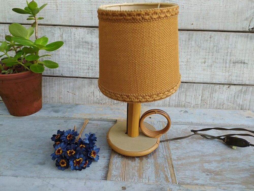 Lampe Rotin Vintage Style Bougeoir &agrave; Main
Décoration