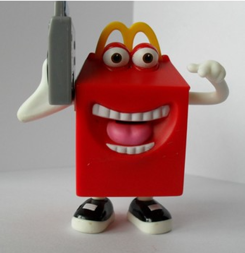 2 figurines McDonalds 2011/2012 4 Ervy-le-Chtel (10)