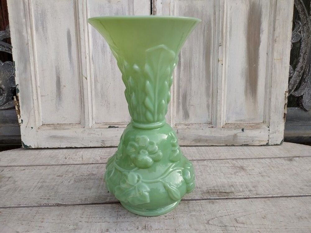 Grand Vase Verre Opaline Verte Saint Louis D&eacute;cor Fleurs Décoration