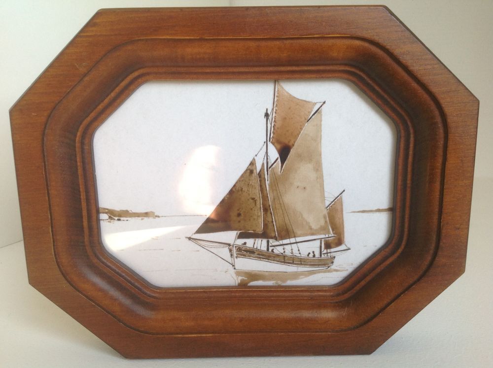 MARINE SOUS-VERRE AVEC BEAU CADRE BOIS Envoi Possible
Décoration