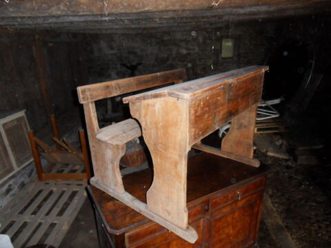 BUREAU ECOLIER 0 Annemasse (74)