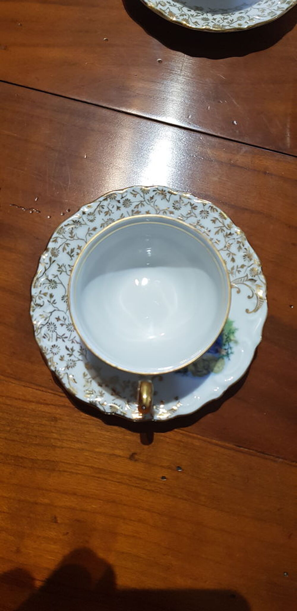 Service &agrave; caf&eacute; en porcelaine 