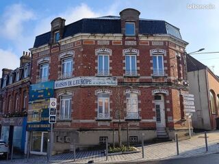  Immeuble à vendre 257 m²