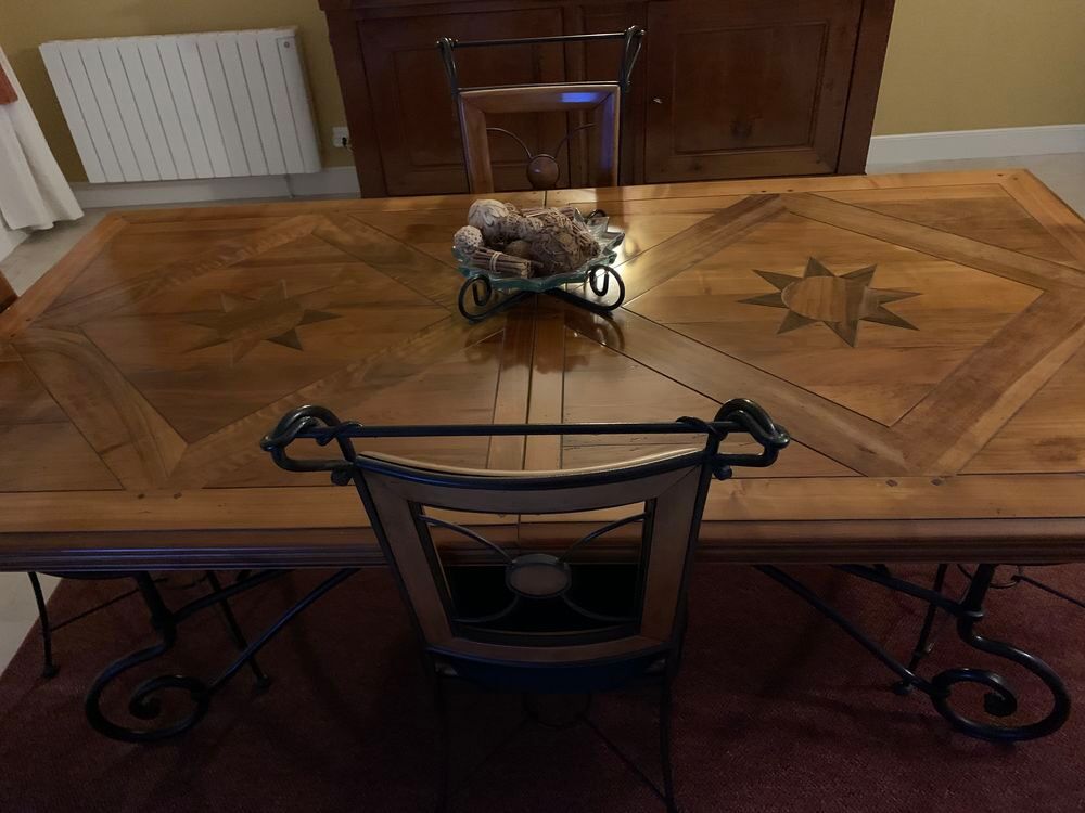 BUFFET ET TABLE MASSIF EN MERISIER Meubles