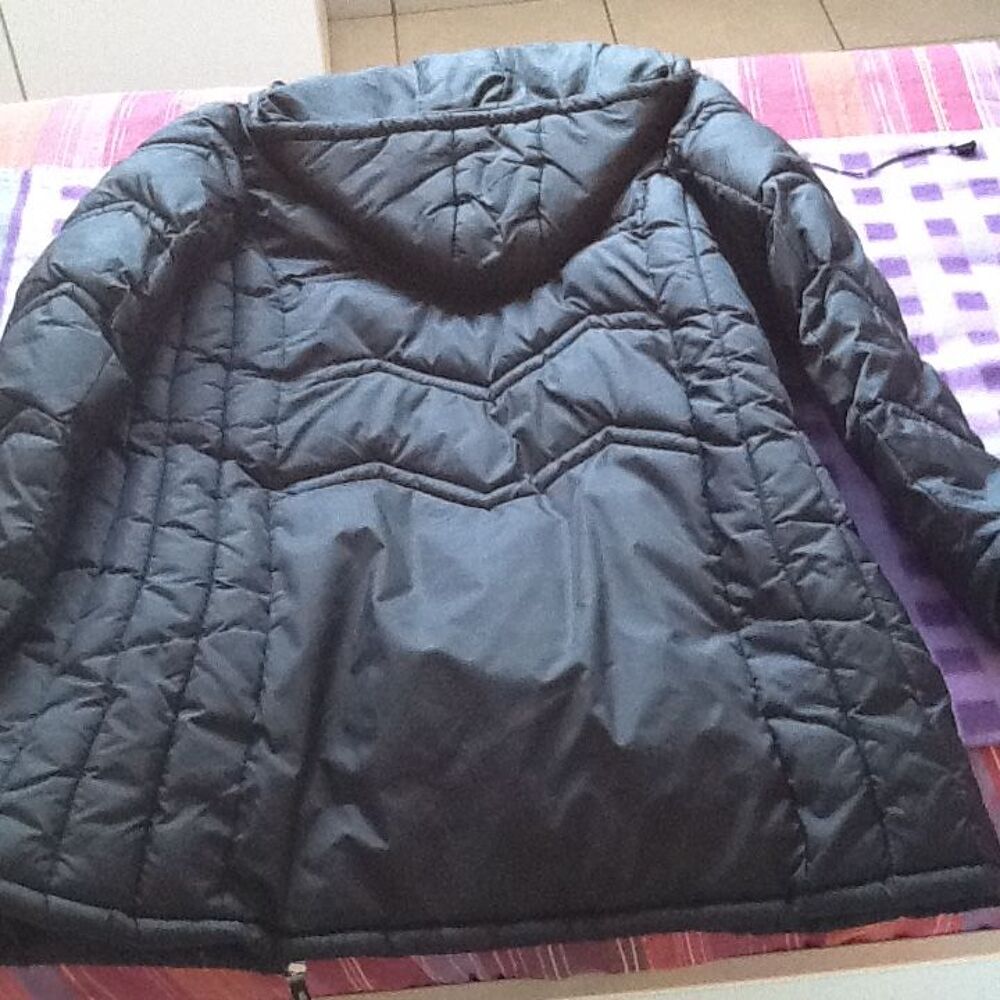 ANORAK FEMME NOIR taille 2 Vêtements
