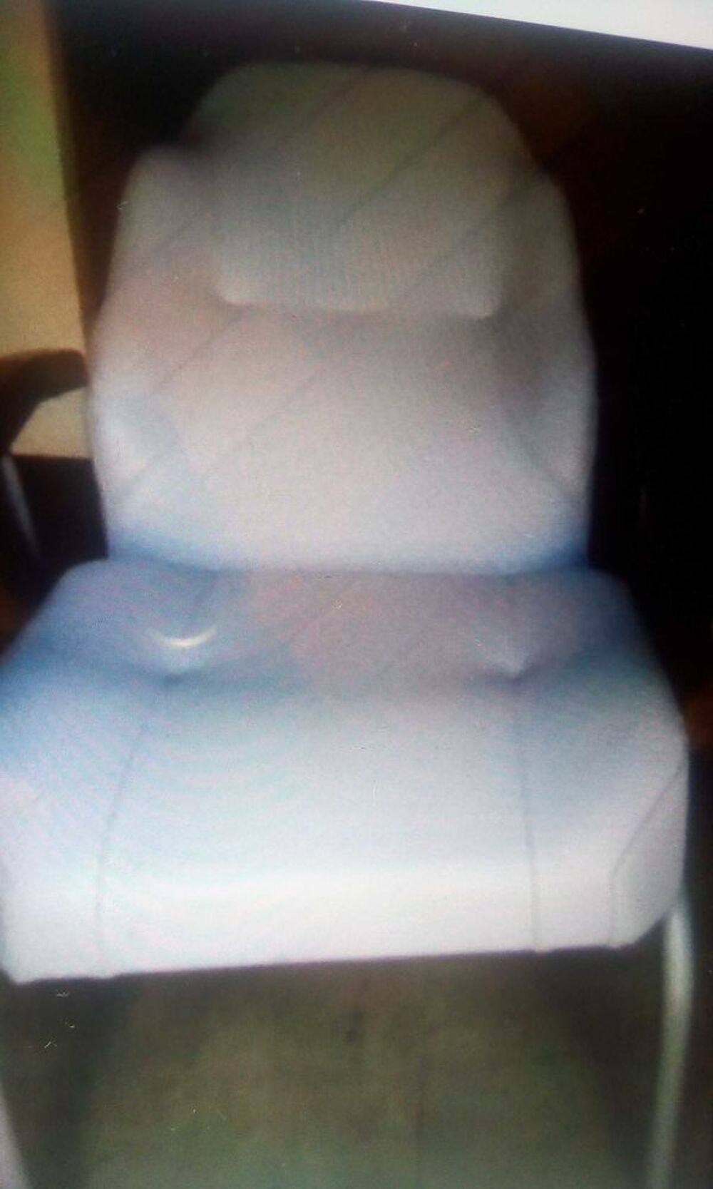 fauteuil couleur parme Meubles