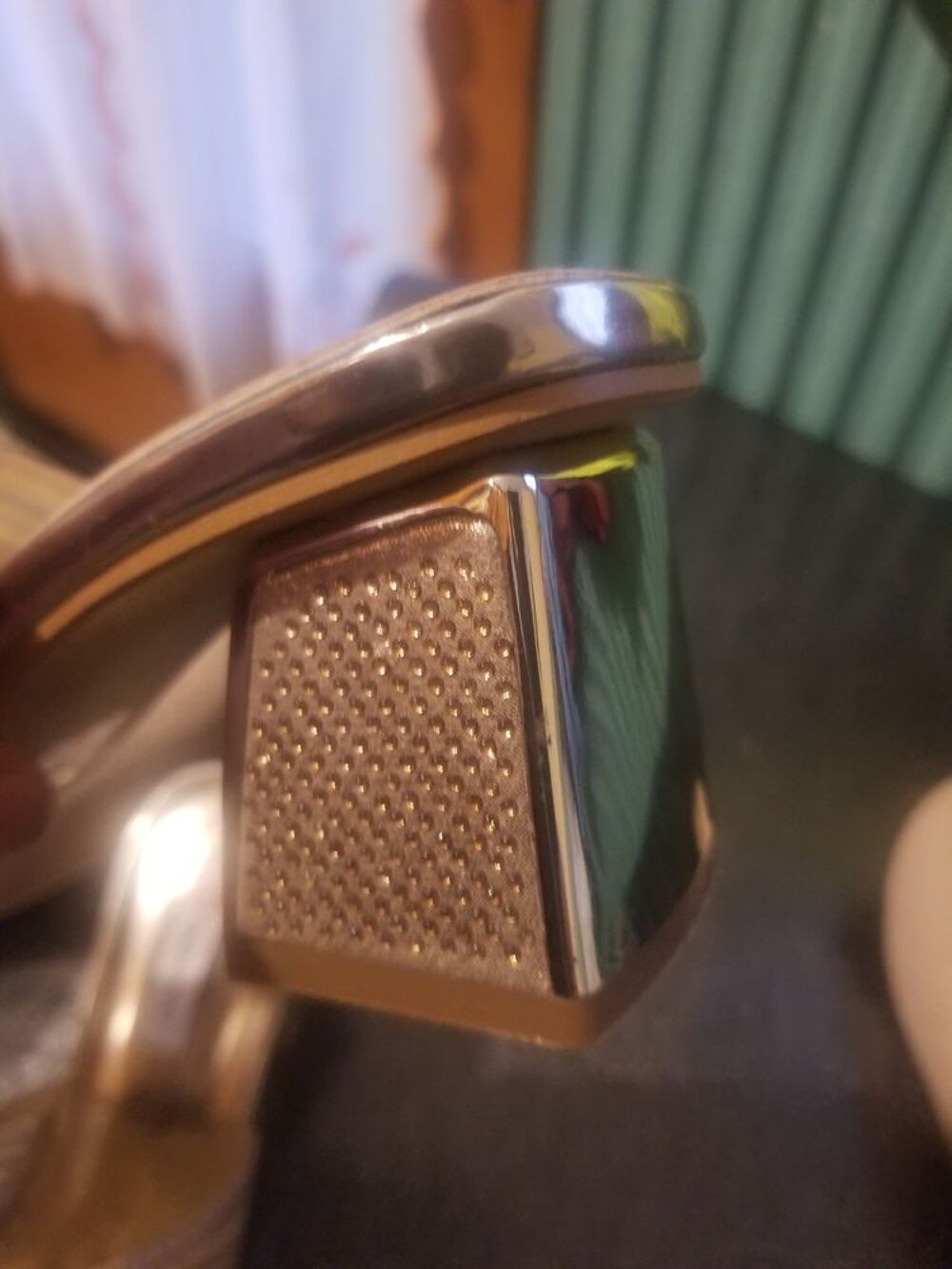 Claquette femme dor&eacute;e Chaussures