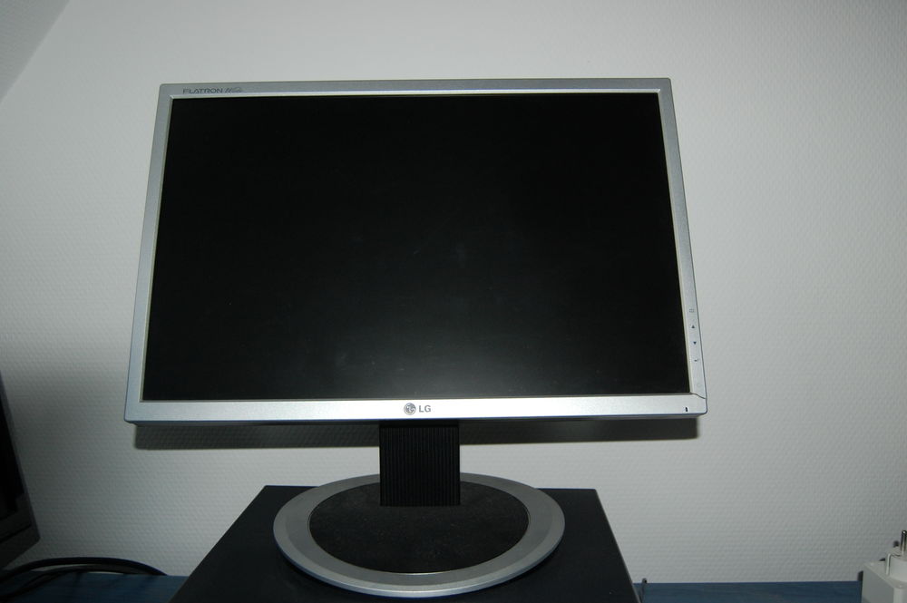 Ecran LG pour ordinateur Matériel informatique
