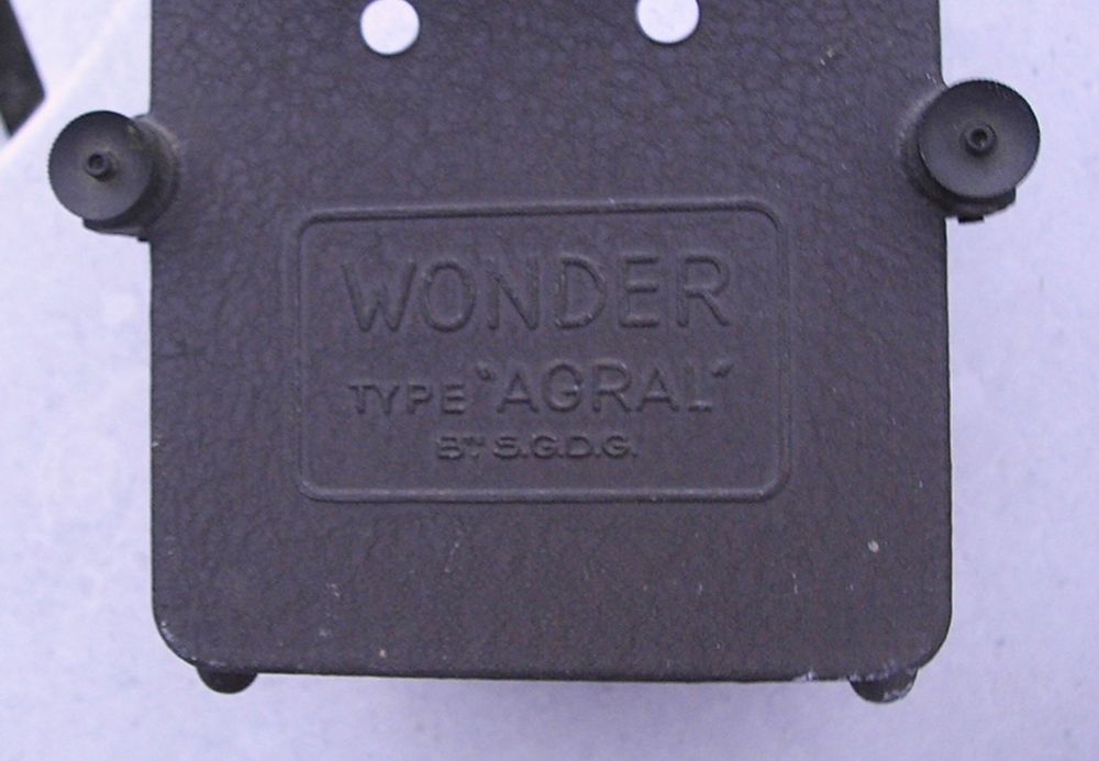 Lampe de cheminot - Type Agral 1940. 
