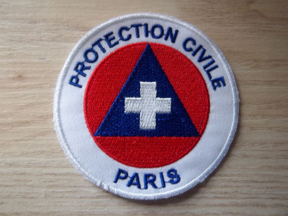 &eacute;cusson protection civile Paris insigne tissu 