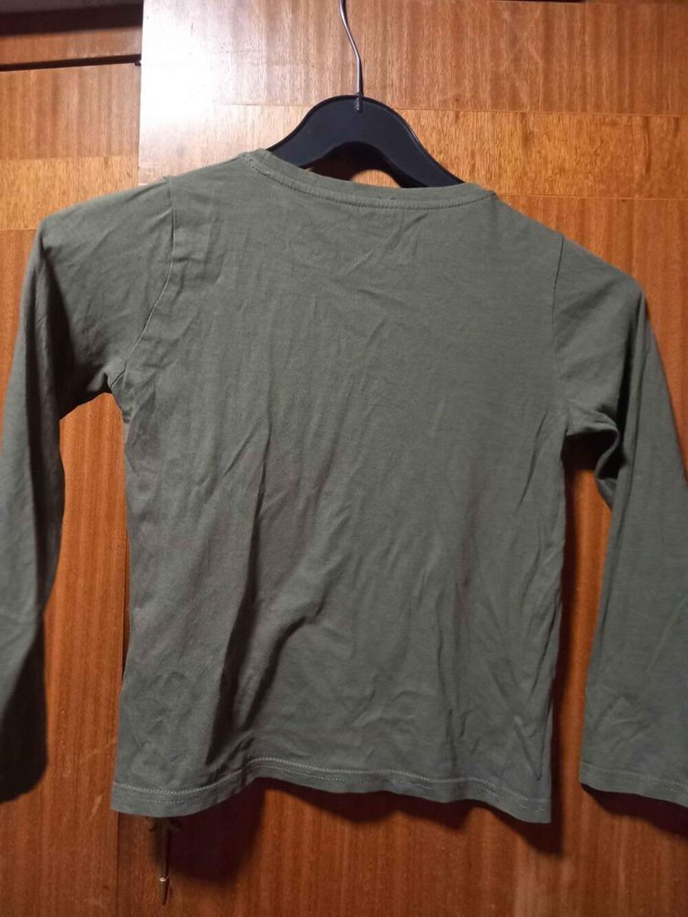 Tee shirt manches longues avec dinosaure 8 ans Vêtements enfants