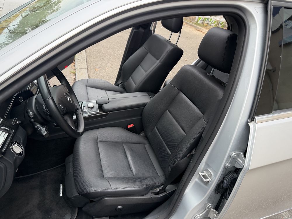 Classe E E 350 CDI 3.0 V6 231CV BLUETEC AVANTGARDE EXECUTIVE 7GTRO+ 2009 occasion 69200 V&eacute;nissieux