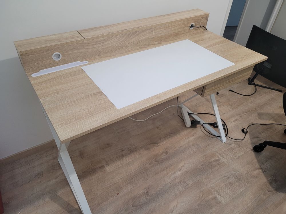 bureau droit Meubles