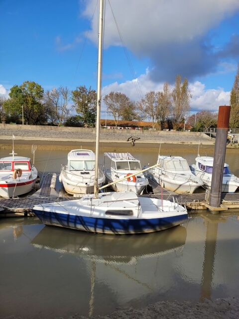 Voiliers Monocoque 2024 occasion Bordeaux 33000