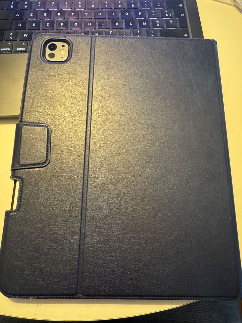 Apple iPad Pro 13" (M4) verre nano-textur&eacute;, 1 To de stockage Téléphones et tablettes
