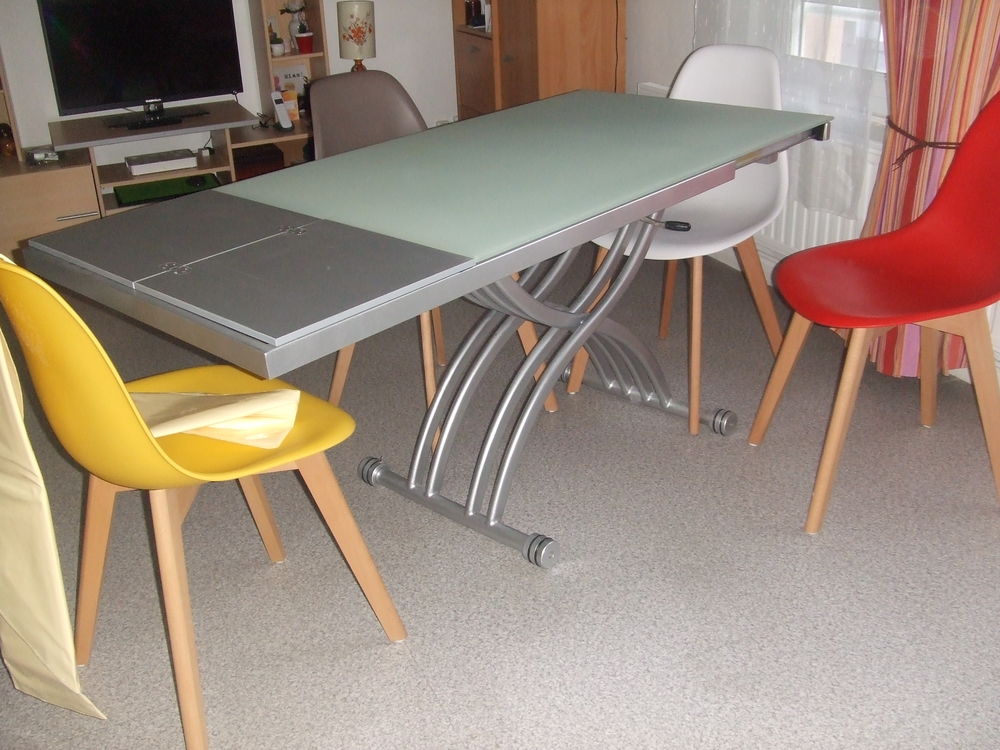 Table de salle &agrave; manger ou table basse selon vos besoins Meubles