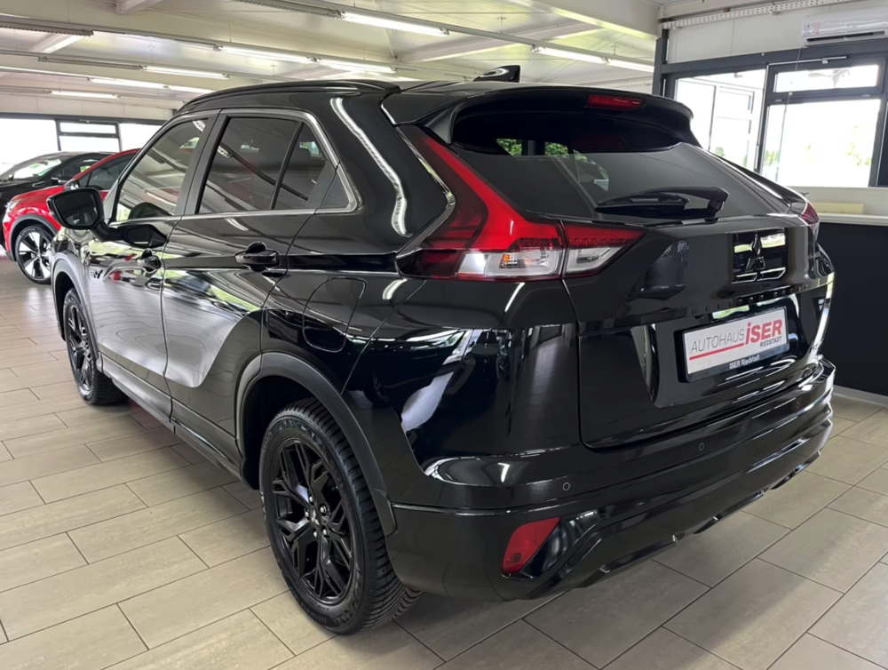 Eclipse Cross 2.4 MIVEC PHEV Twin Motor 4WD BLACK Collection 2022 occasion 59000 Lille