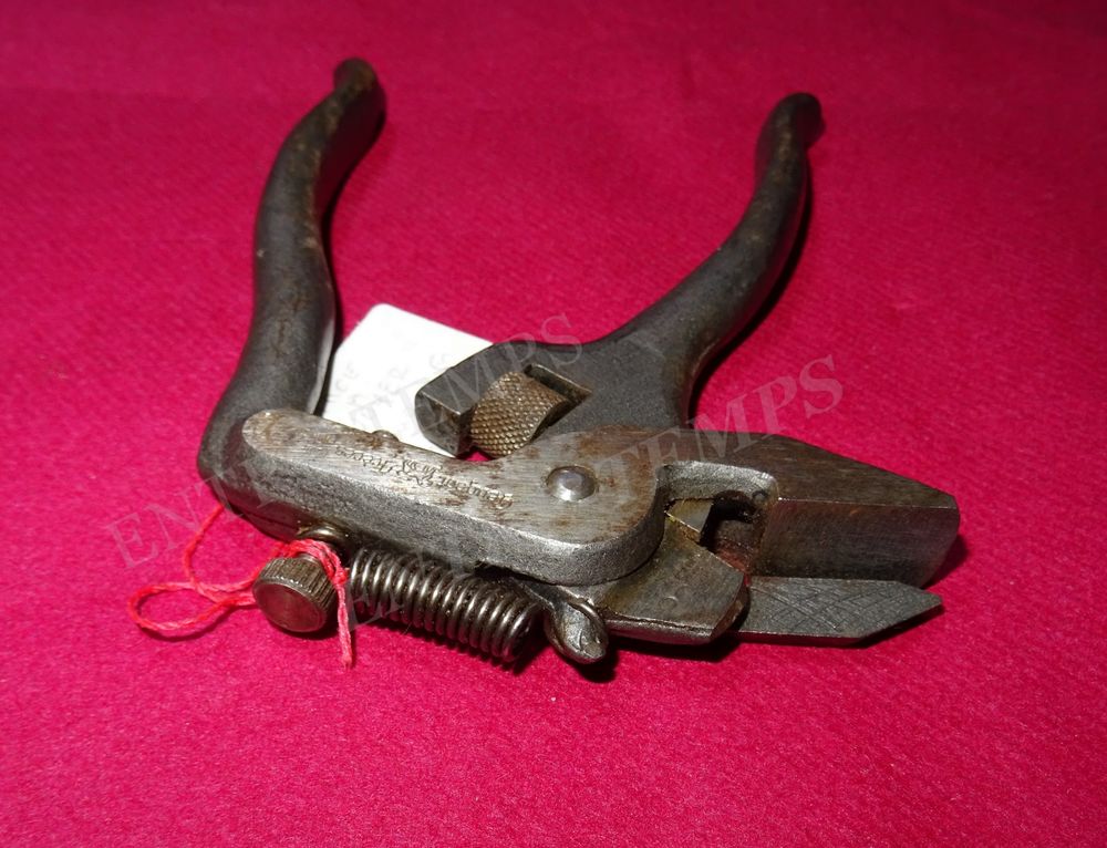 PEUGEOT FR&Egrave;RES ANCIENNE PINCE A AVOYER ou PINCE A PLOMBER CP Bricolage