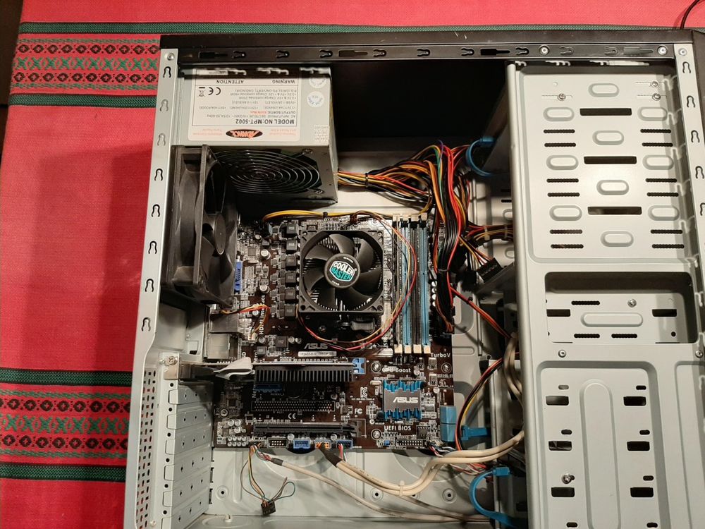 Pc fixe en tr&egrave;s bon &eacute;tat Matériel informatique