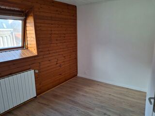  Appartement à louer 4 pièces 110 m²
