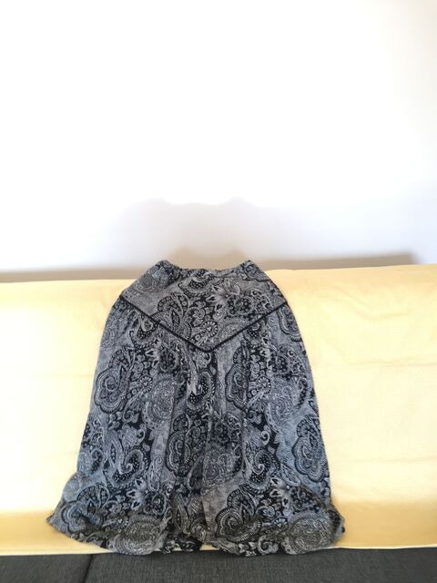 jupe plisse noire 10 Paris 19 (75)