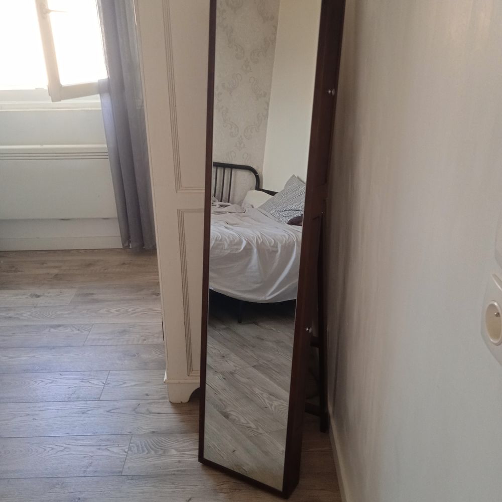 Armoire &agrave; bijoux marron tiroirs lat&eacute;raux hauteur 160 tr&egrave;s st Meubles