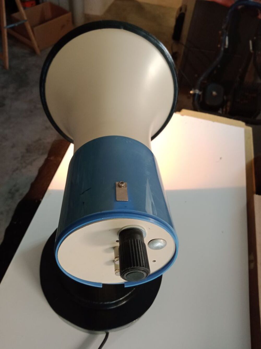 Lampe projecteur artisanale Meubles