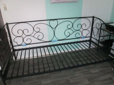 Canape lit mtal noir + Matelas comme neuf ++++ 110 Saint-Avold (57)