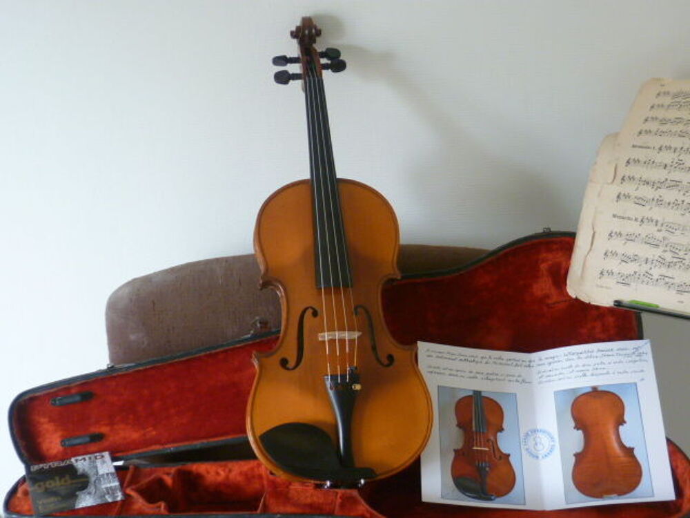 Exceptionnel violon 4/4 de Mirecourt ancien complet. Instruments de musique