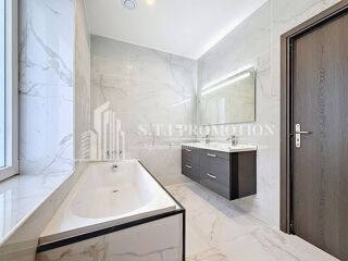  Appartement � louer 4 pi�ces 86 m�