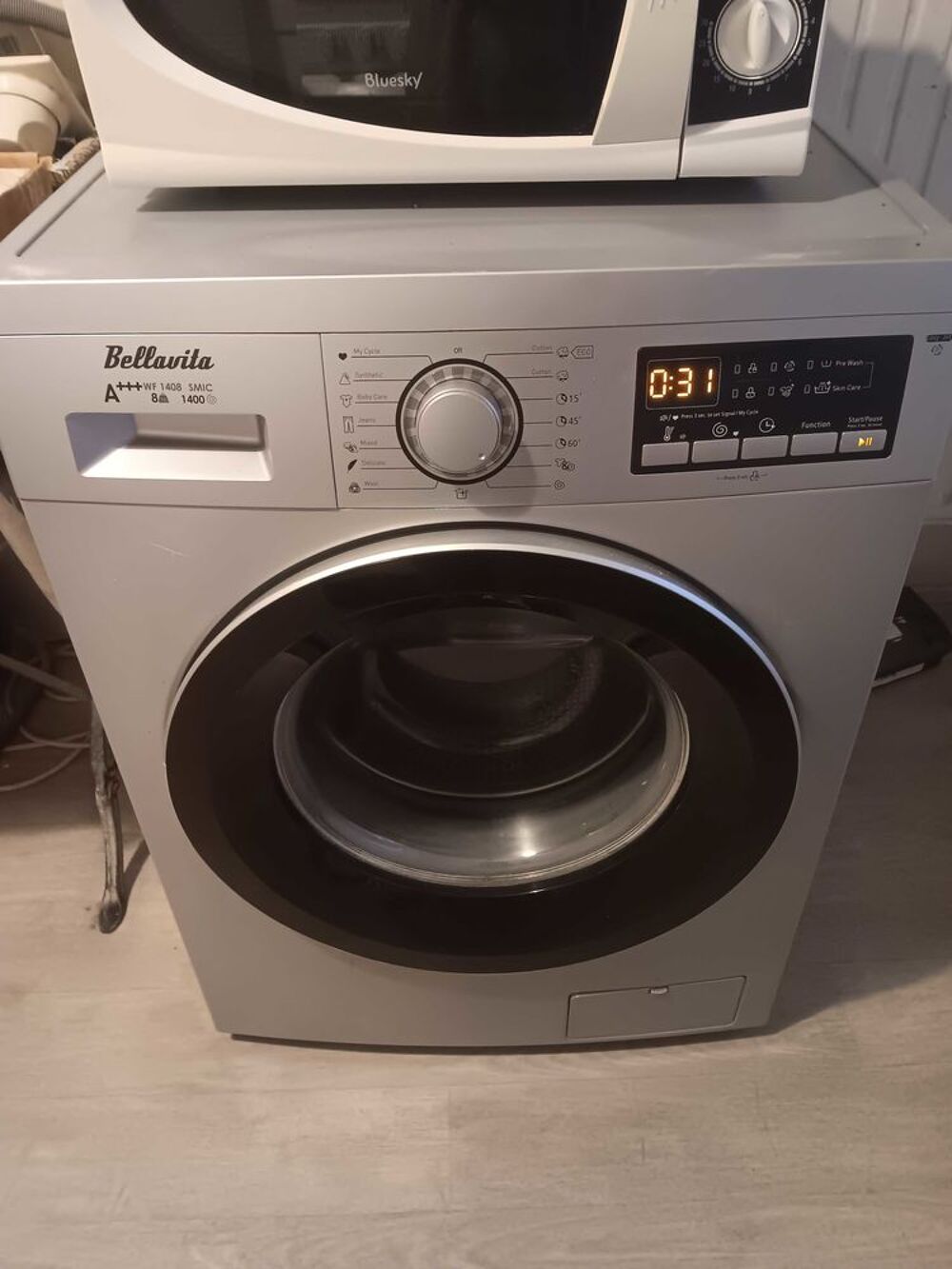 lots &eacute;lectrom&eacute;nager frigo/Congel Candy + Cuisini&egrave;re Vitroc&eacute;ramique + lave Linge Bellavita A+++ 8kg 1400Tr Diff&eacute;r&eacute; 24h Electroménager